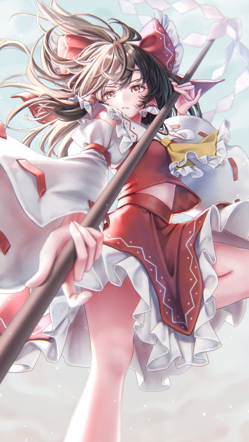 hakurei_reimu miko skirt_lift torinari_(dtvisu) touhou