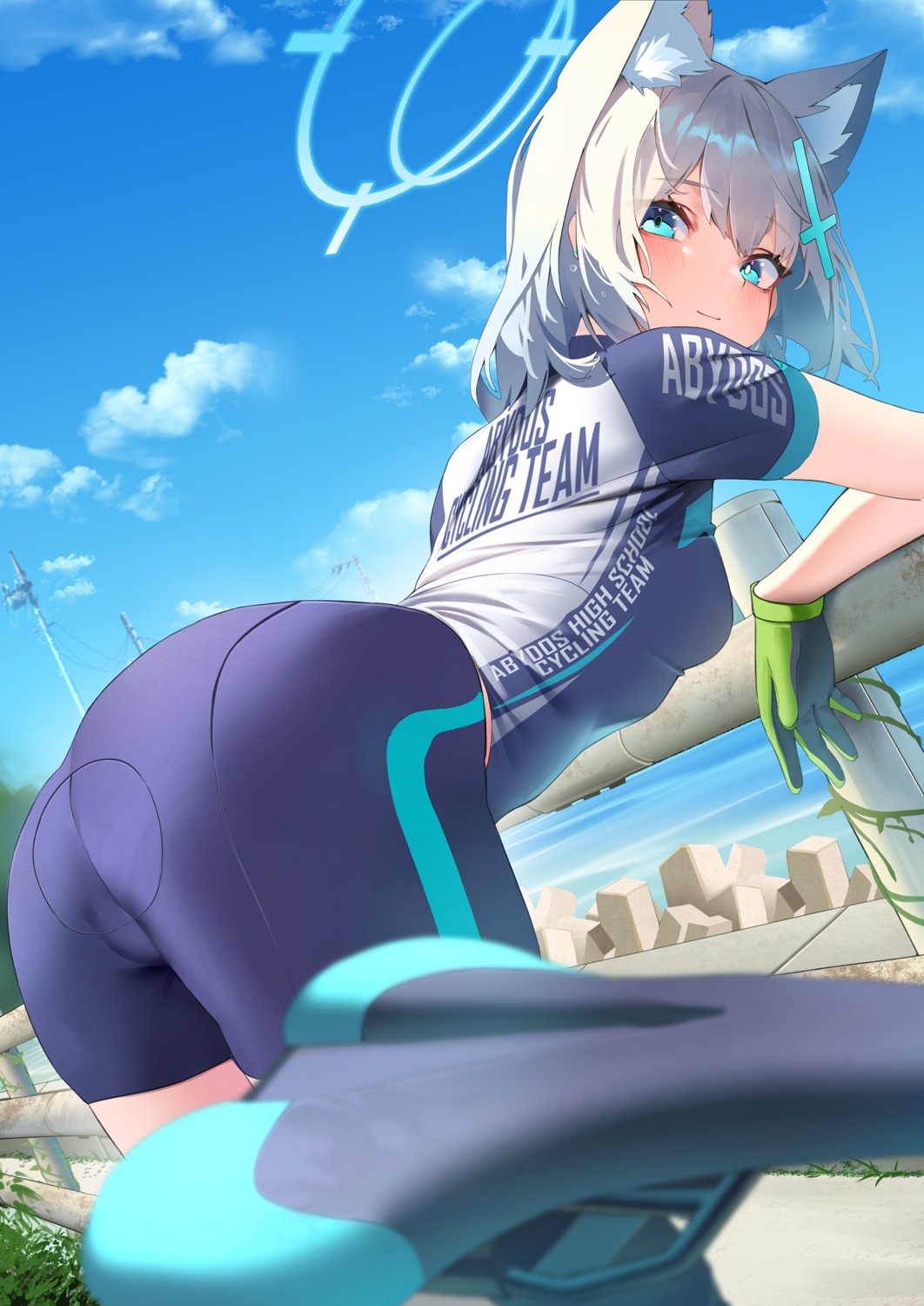 aekun_cben animal_ears ass bike_shorts blue_archive halo nekomimi sunaookami_shiroko