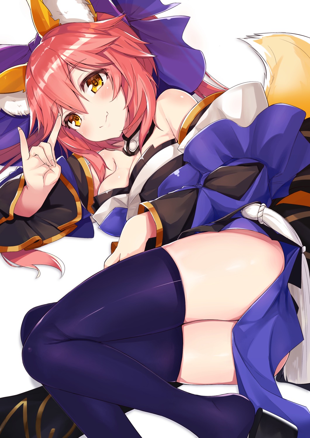 animal_ears cleavage fate/grand_order j_young japanese_clothes tail tamamo_no_mae thighhighs