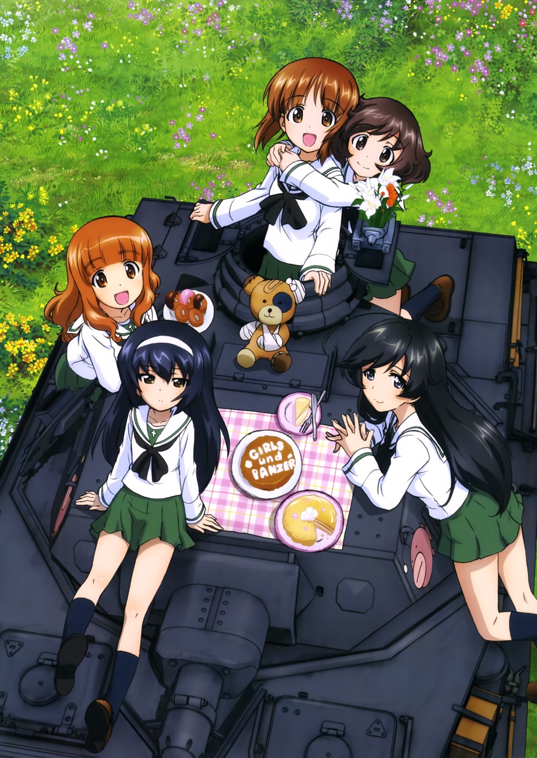 akiyama_yukari girls_und_panzer isuzu_hana nishizumi_miho reizei_mako seifuku takebe_saori