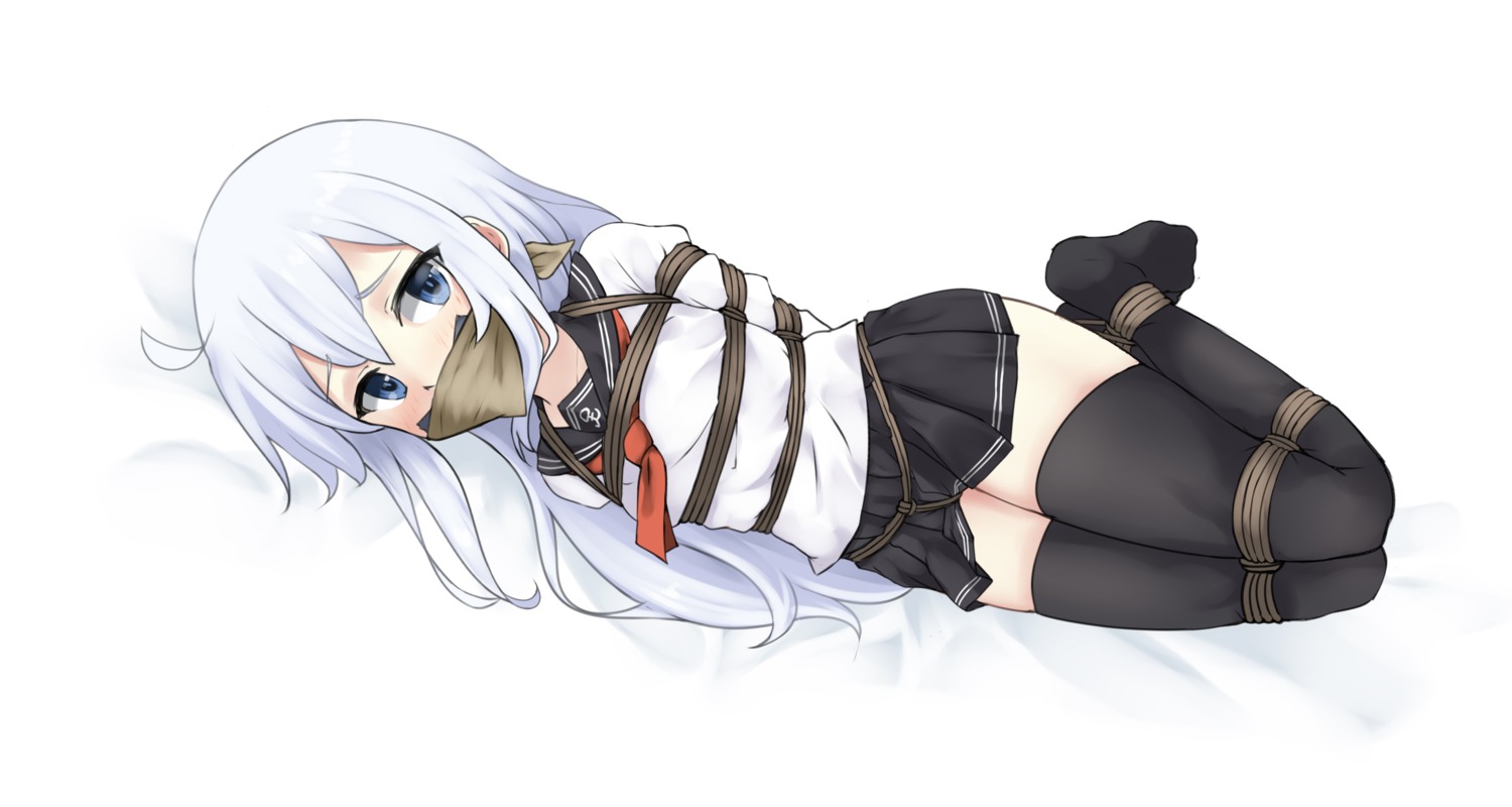 bondage hibiki_(kancolle) kantai_collection kertasu loli seifuku skirt_lift thighhighs