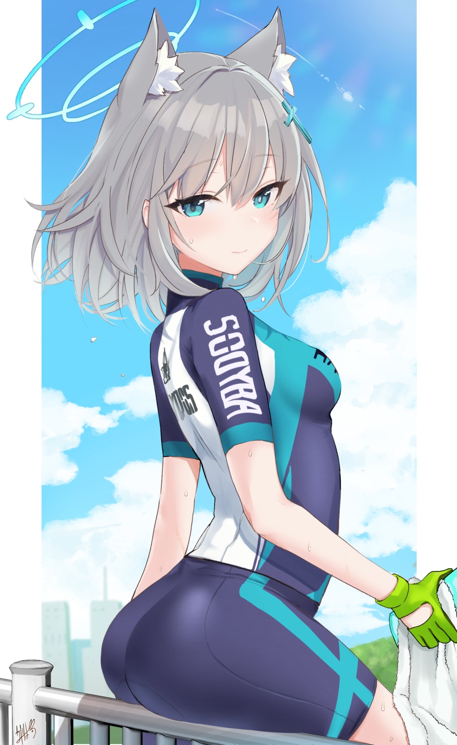 animal_ears ass bike_shorts blue_archive emirio_(emirio110) nekomimi sunaookami_shiroko