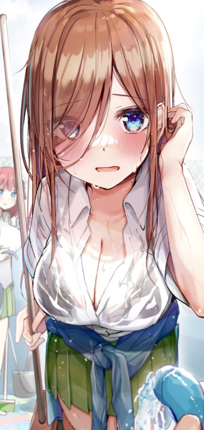 5-toubun_no_hanayome bra cleavage nakano_miku nakano_nino open_shirt rouka see_through seifuku sweater wet wet_clothes