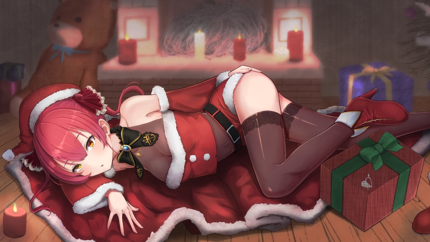 christmas heels heterochromia hololive houshou_marine izu_(tea_value_lord) no_bra thighhighs