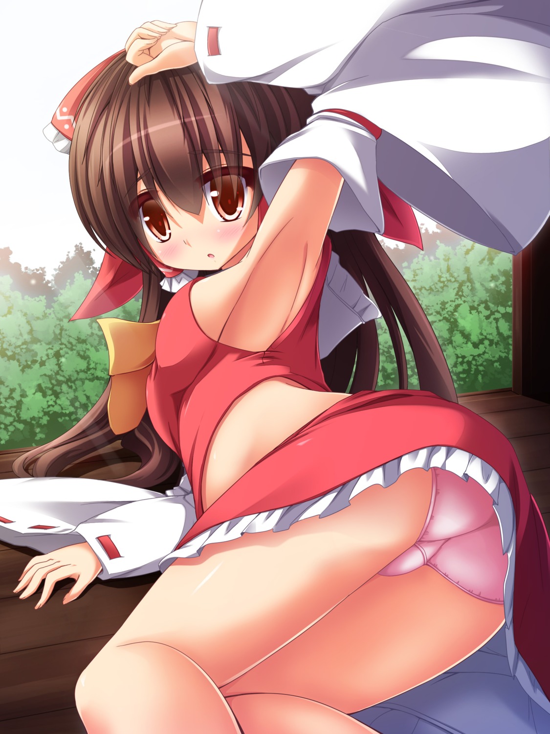 hakurei_reimu liya miko pantsu touhou