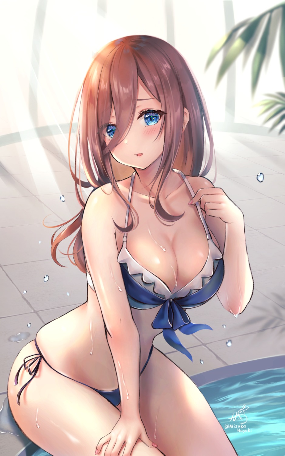 5-toubun_no_hanayome bikini cleavage mizukanayuki nakano_miku swimsuits wet