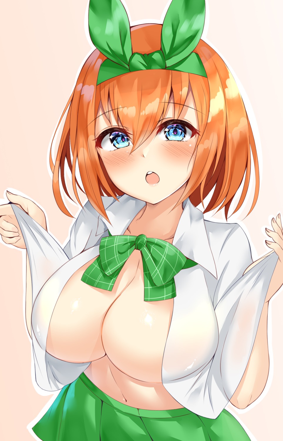 5-toubun_no_hanayome mikoshiha nakano_yotsuba no_bra open_shirt see_through seifuku