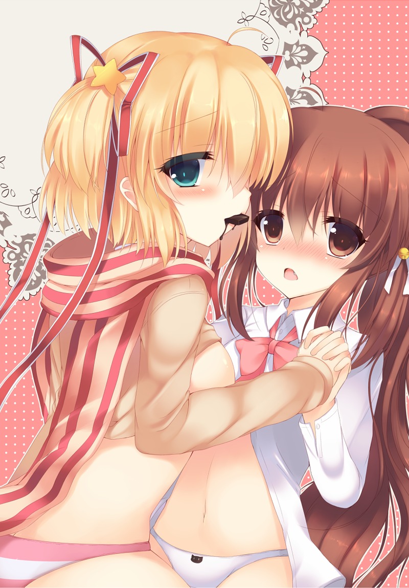 kamikita_komari little_busters! loli natsume_rin pantsu suzunone_rena yuri