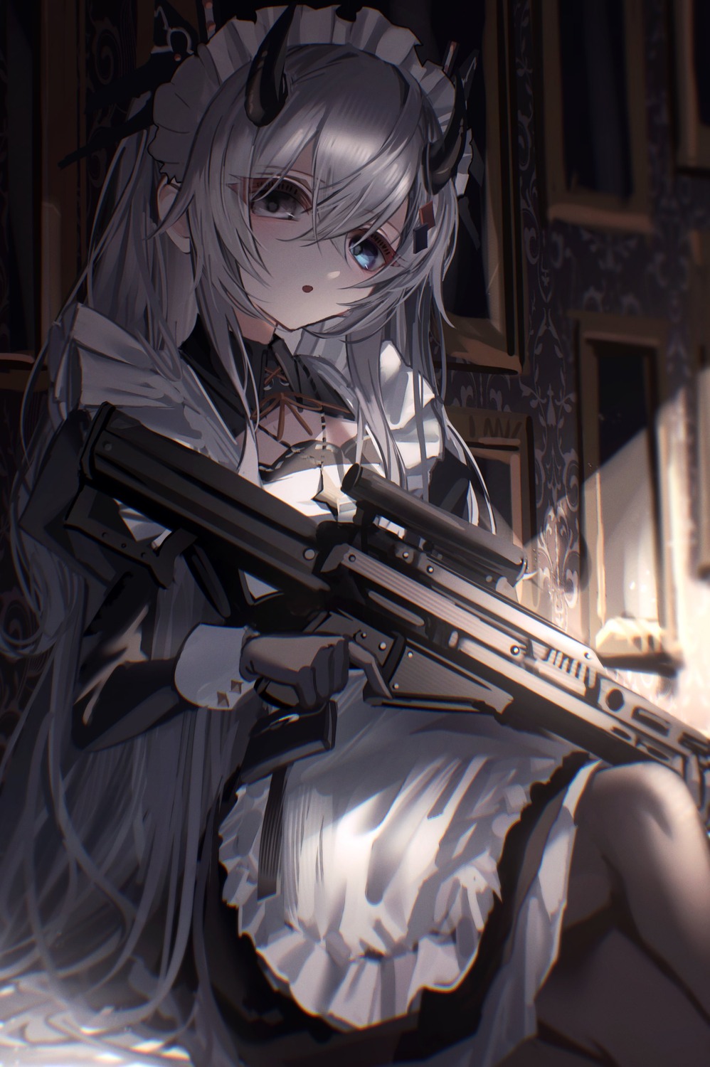 gun heterochromia horns maid moduku pantyhose